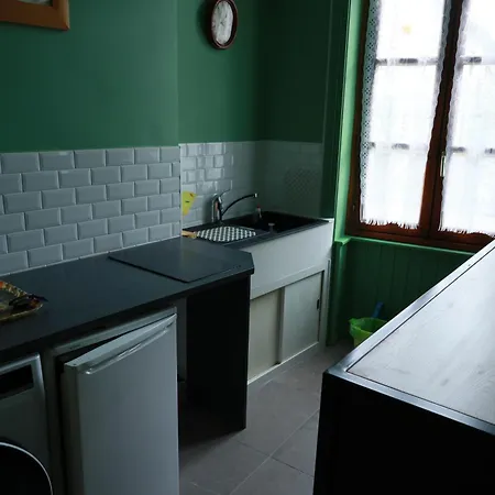 Дом отдыха Chez Claudette Briord